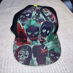 DC COMICS SUICIDE SQUAD TRUCKER HAT FEATURING CHARACTER SKULLS//ADJUSTABLE